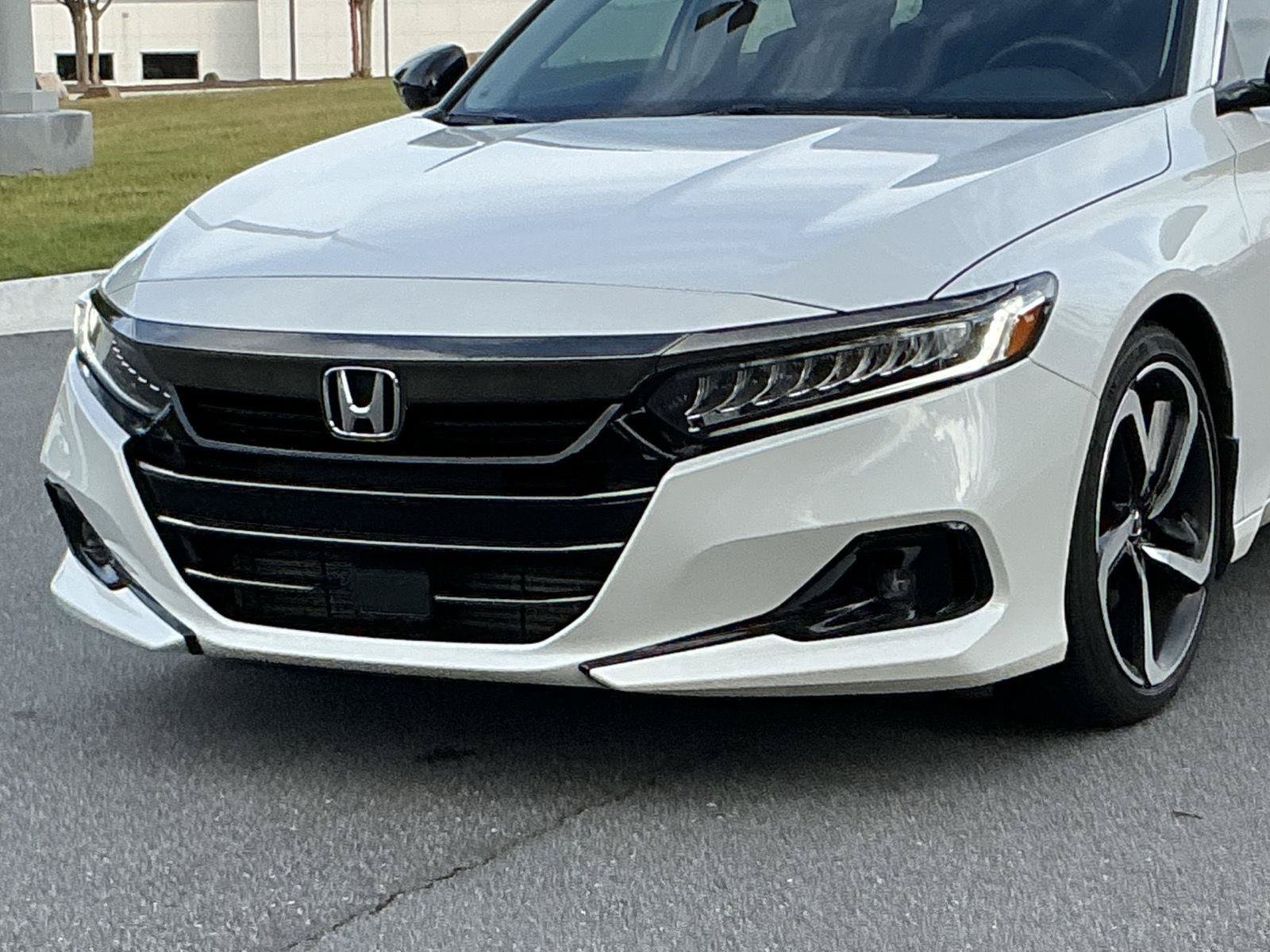 Used 2022 Honda Accord Sport Special Edition image 10