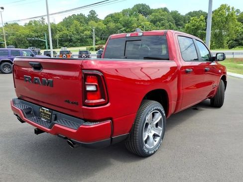 New 2026 RAM 1500 Express AWD/4WD image 3