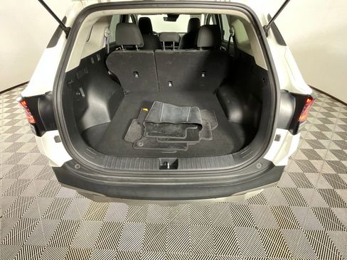 Used 2023 Kia Sportage LX FWD image 27
