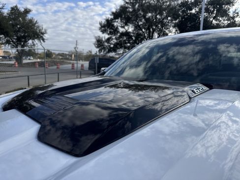 Used 2024 Chevrolet Silverado 1500 ZR2 w/ Technology Package image 19