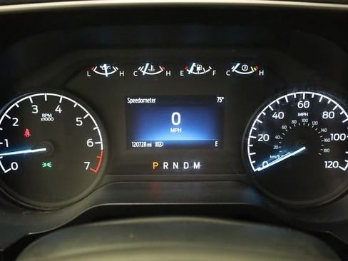 Used 2022 Ford F150 XL w/ Equipment Group 101A High AWD/4WD image 19