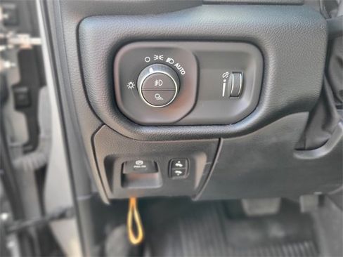 Used 2022 RAM 1500 Big Horn image 19
