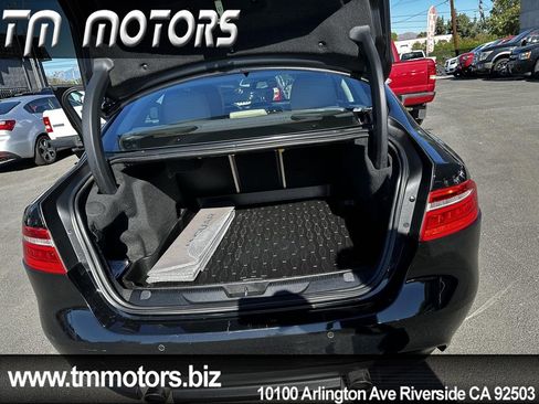 Used 2017 Jaguar XE Prestige image 22