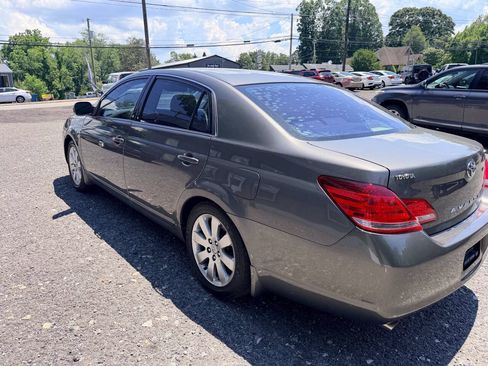 Used 2006 Toyota Avalon XLS FWD image 7