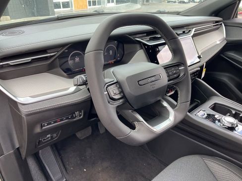 New 2026 Jeep Cherokee Laredo AWD/4WD image 3