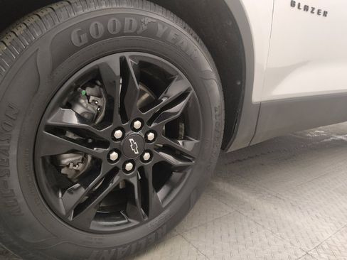 Used 2021 Chevrolet Blazer LT w/ Midnight/Sport Edition image 31