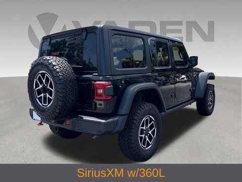 Used 2025 Jeep Wrangler Unlimited Rubicon w/ Convenience Group AWD/4WD image 22