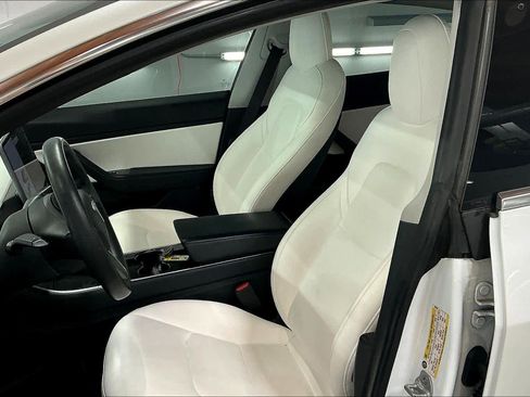 Used 2020 Tesla Model 3 Standard Range Plus image 27