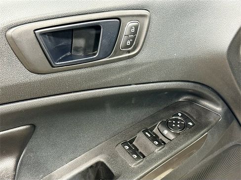 Used 2019 Ford EcoSport SES w/ SES Black Appearance Package image 19