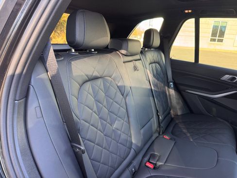Used 2024 BMW X5 xDrive40i w/ M Sport Package image 57