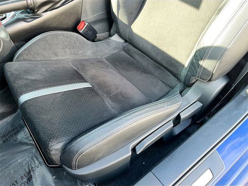 Used 2024 Toyota GR86 Premium image 18