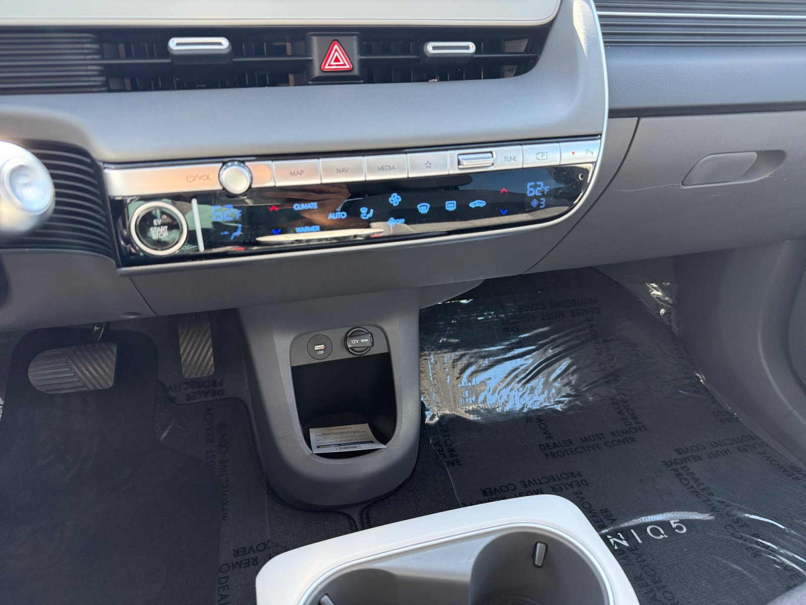 Certified 2024 Hyundai Ioniq 5 SEL RWD image 13
