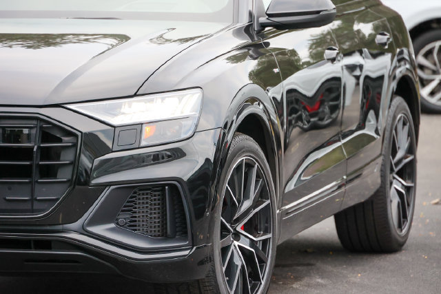 Certified 2023 Audi Q8 Prestige w/ Prestige Package AWD/4WD image 16