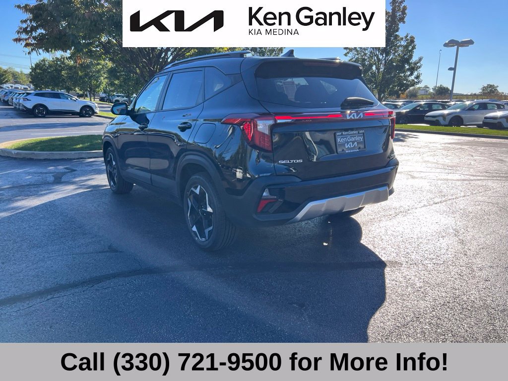 Certified 2025 Kia Seltos S AWD/4WD image 14