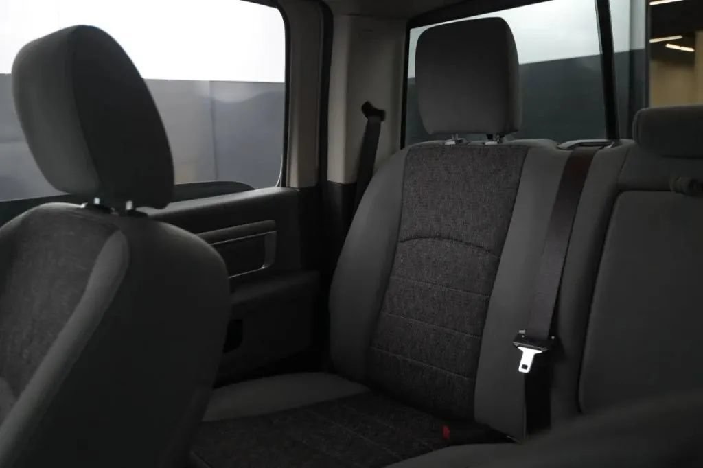 Used 2018 RAM 1500 Big Horn AWD/4WD image 42