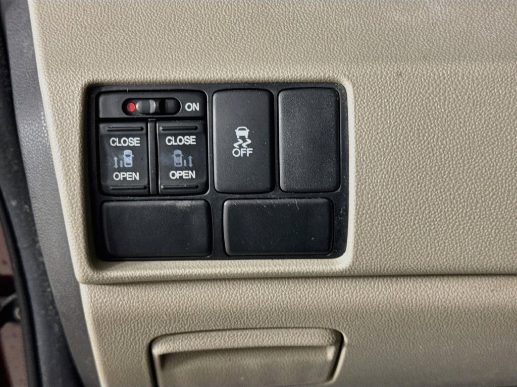 Used 2013 Honda Odyssey EX image 11