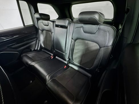 Used 2022 Jeep Grand Cherokee Altitude image 22