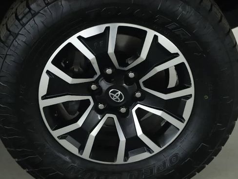 Certified 2023 Toyota Tacoma TRD Sport image 10