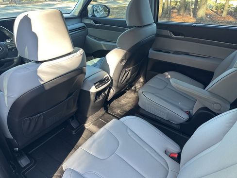 Used 2025 Hyundai Palisade SEL image 15