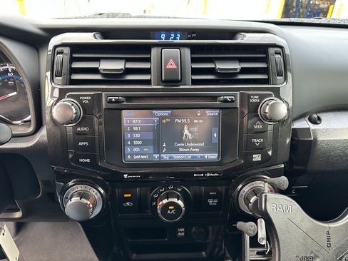 Used 2019 Toyota 4Runner TRD Off-Road image 17