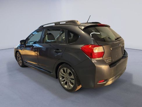 Used 2012 Subaru Impreza 2.0i Sport Premium image 5