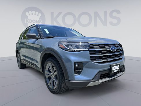 New 2026 Ford Explorer Active w/ Active Comfort Package AWD/4WD image 10