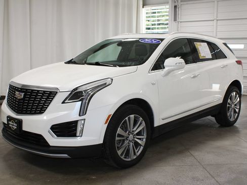 Used 2024 Cadillac XT5 Premium Luxury FWD image 4