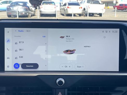 Used 2023 Toyota Crown XLE AWD/4WD image 16