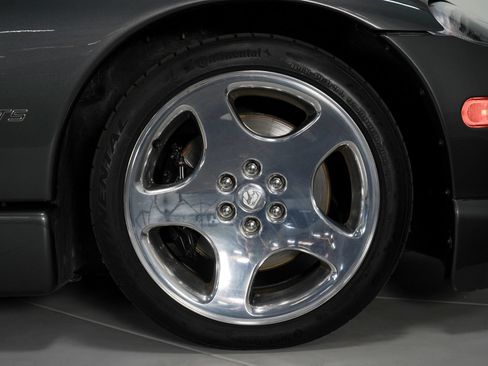Used 2002 Dodge Viper GTS RWD image 26