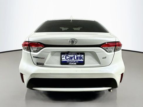 Used 2020 Toyota Corolla LE FWD image 7