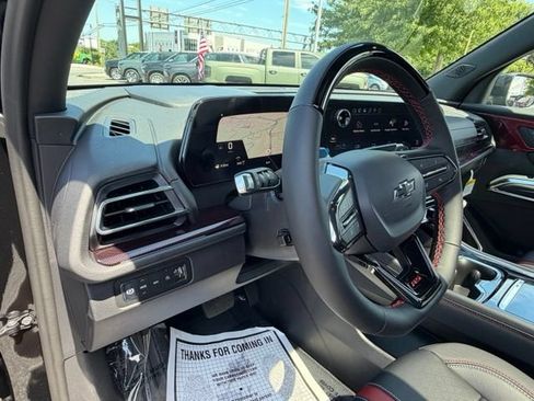 New 2026 Chevrolet Traverse RS AWD/4WD image 37