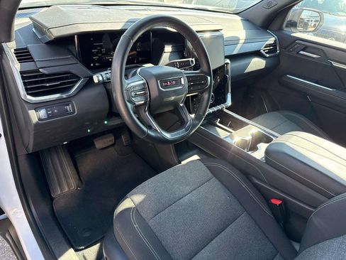 Certified 2025 GMC Acadia Elevation image 19