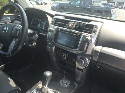 Used 2019 Toyota 4Runner SR5 Premium AWD/4WD image 13