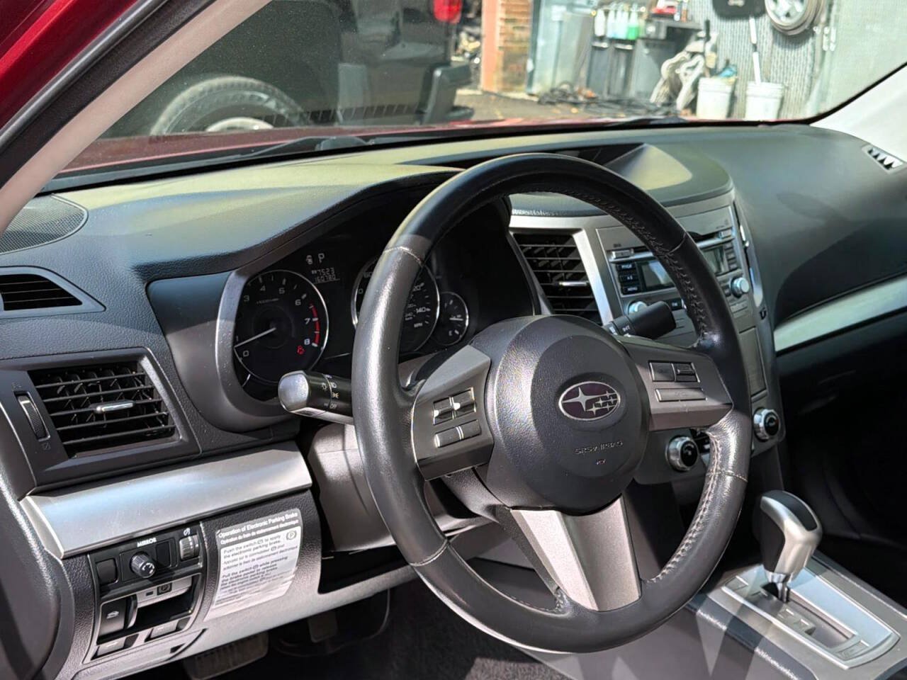 Used 2011 Subaru Legacy 2.5i Premium AWD/4WD image 10
