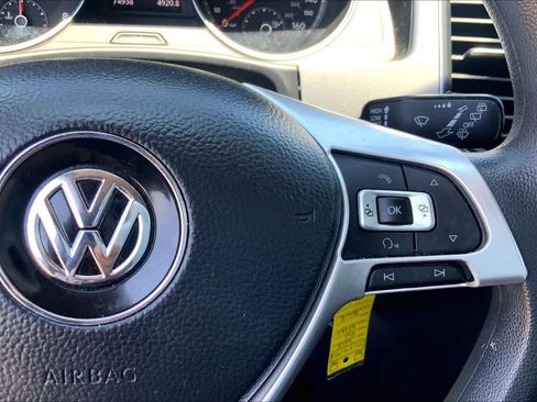 Used 2018 Volkswagen Atlas S FWD image 24