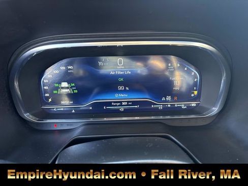 Used 2024 Chevrolet Suburban RST w/ Sport Performance Package image 33