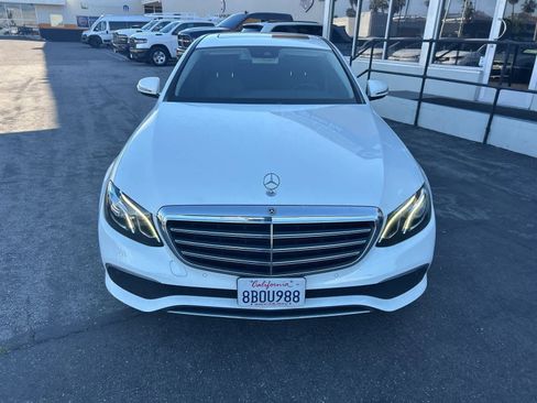 Used 2018 Mercedes-Benz E 300 image 12