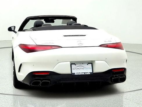 Used 2022 Mercedes-Benz SL 55 AMG 4MATIC w/ Driver Assistance Package image 6