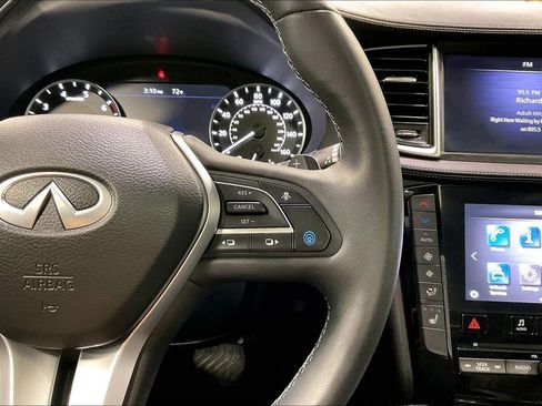 Used 2025 INFINITI QX50 Luxe AWD/4WD image 12
