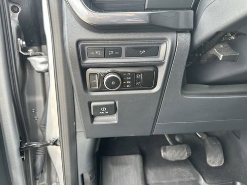 Used 2023 Ford F150 XLT w/ Equipment Group 302A High image 4