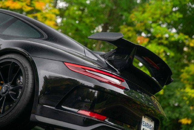 Used 2018 Porsche 911 GT3 RWD image 30