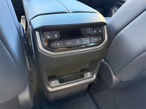 Used 2026 Lexus TX 500h AWD w/ Technology Package image 25