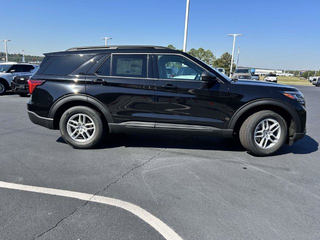 New 2027 Ford Explorer Active w/ Active Comfort Package RWD image 3