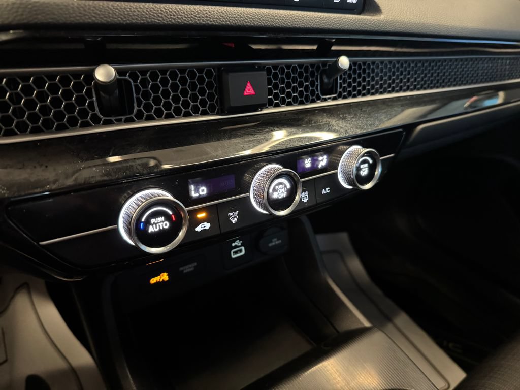 Used 2023 Honda Civic LX image 15