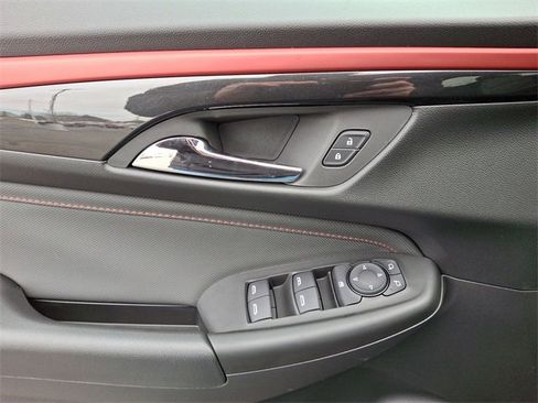 New 2025 Chevrolet TrailBlazer RS w/ Convenience Package image 9