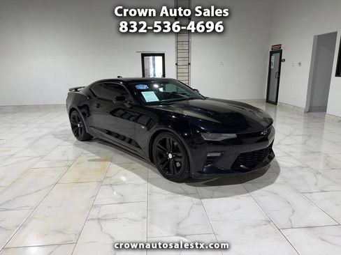 Used 2017 Chevrolet Camaro SS image 1