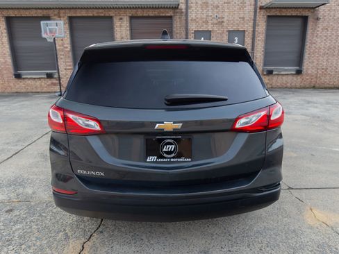 Used 2019 Chevrolet Equinox LS w/ LS Convenience Package image 15
