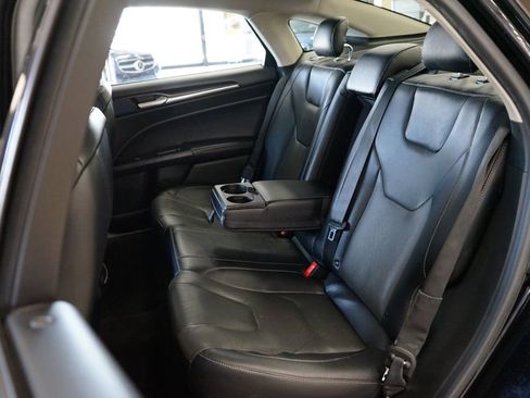 Used 2019 Ford Fusion Titanium image 46