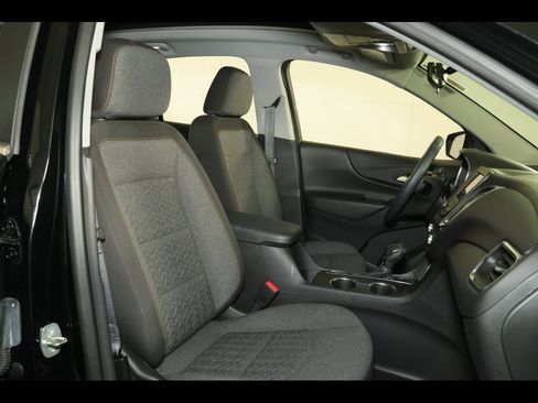 Used 2023 Chevrolet Equinox LT image 28