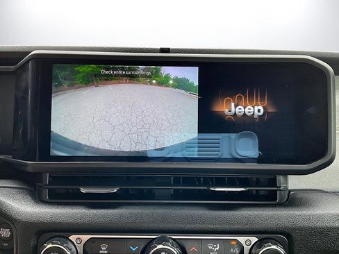 Certified 2024 Jeep Wrangler Unlimited Sport AWD/4WD image 13